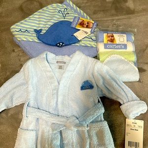 Brand new with tags - Carter’s baby bath set